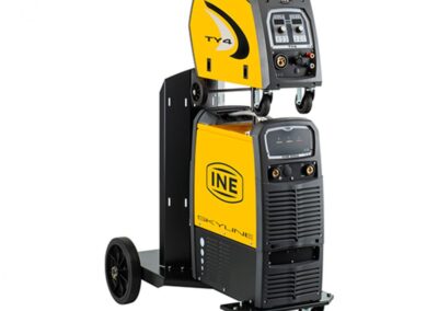 Generatore multifunzione ad inverter per saldatura